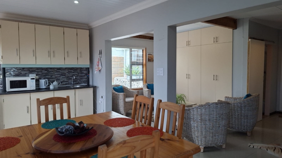 4 Bedroom Property for Sale in Stilbaai Wes Western Cape